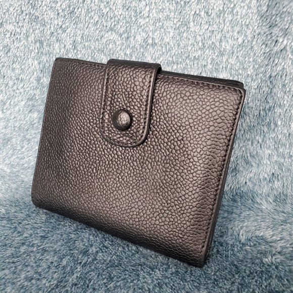 CHANEL PRICE DROP CC Monogram Bifold Wallet Black Caviar - Picture 2 of 10